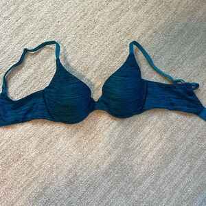 Victoria’s Secret Bra, 32C